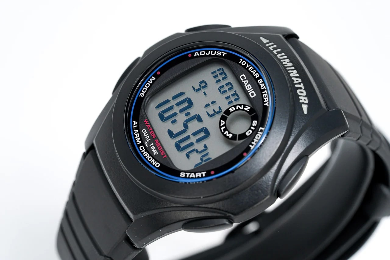 Ceas Casio, Collection F F-200W-1ADF
